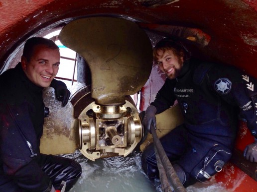thruster repair rotterdam