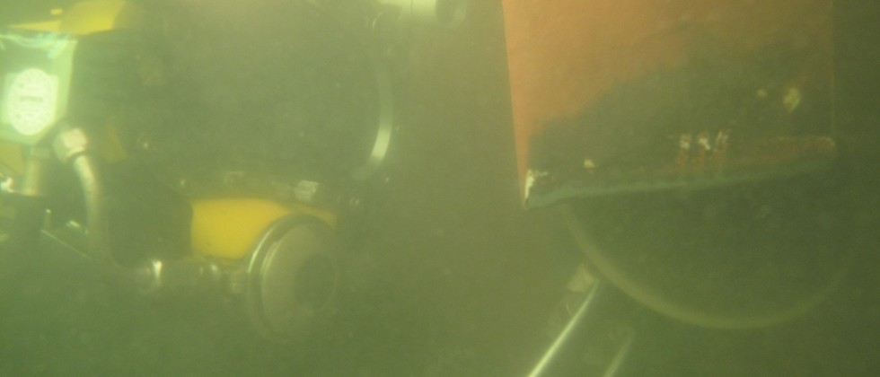 Underwater ship hull cleaning